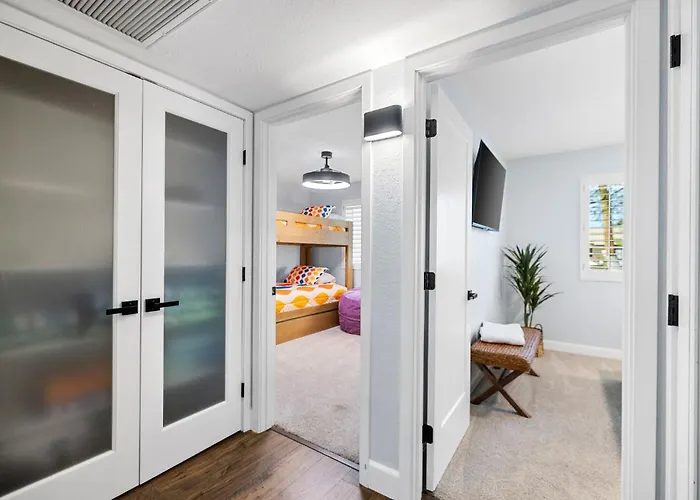Cactus Oasis 5-br House Casitaheated & Pool * Scottsdale