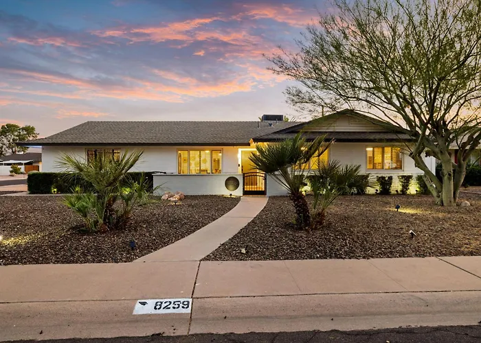 Holiday home Cactus Oasis 5-br House Casitaheated & Pool