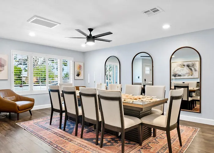 Cactus Oasis 5-br House Casitaheated & Pool Holiday home Scottsdale