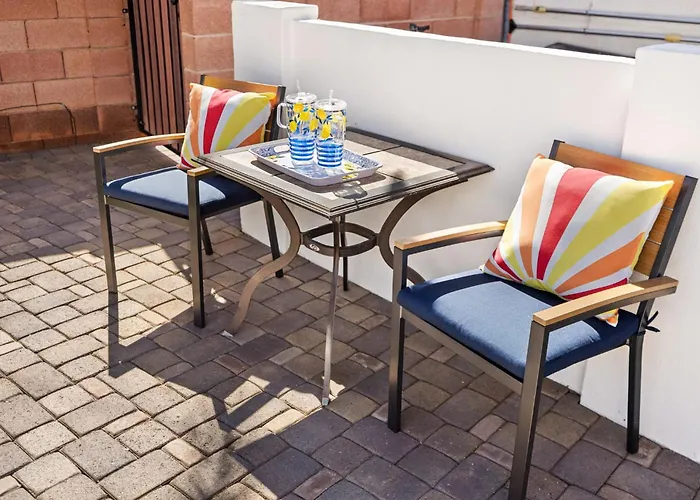 Cactus Oasis 5-br House Casitaheated & Pool Scottsdale